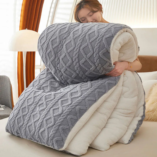 Thick Sherpa-Style Fleece Winter Blanket