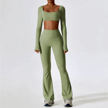 Seamless Yoga Set for Women | 2-Piece Sports Bra and Leggings Workout Outfit with Breathable Compression Fit